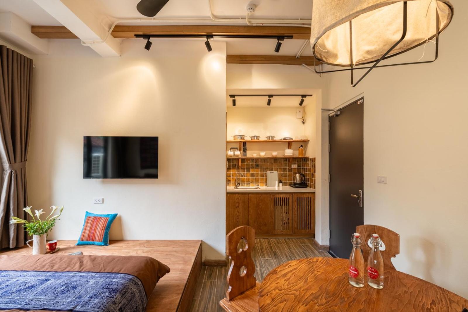 La Belle Sol Villa In Heart Of Old Quarter-2Mins To Hoan Kiem Lake-Free Laundry *