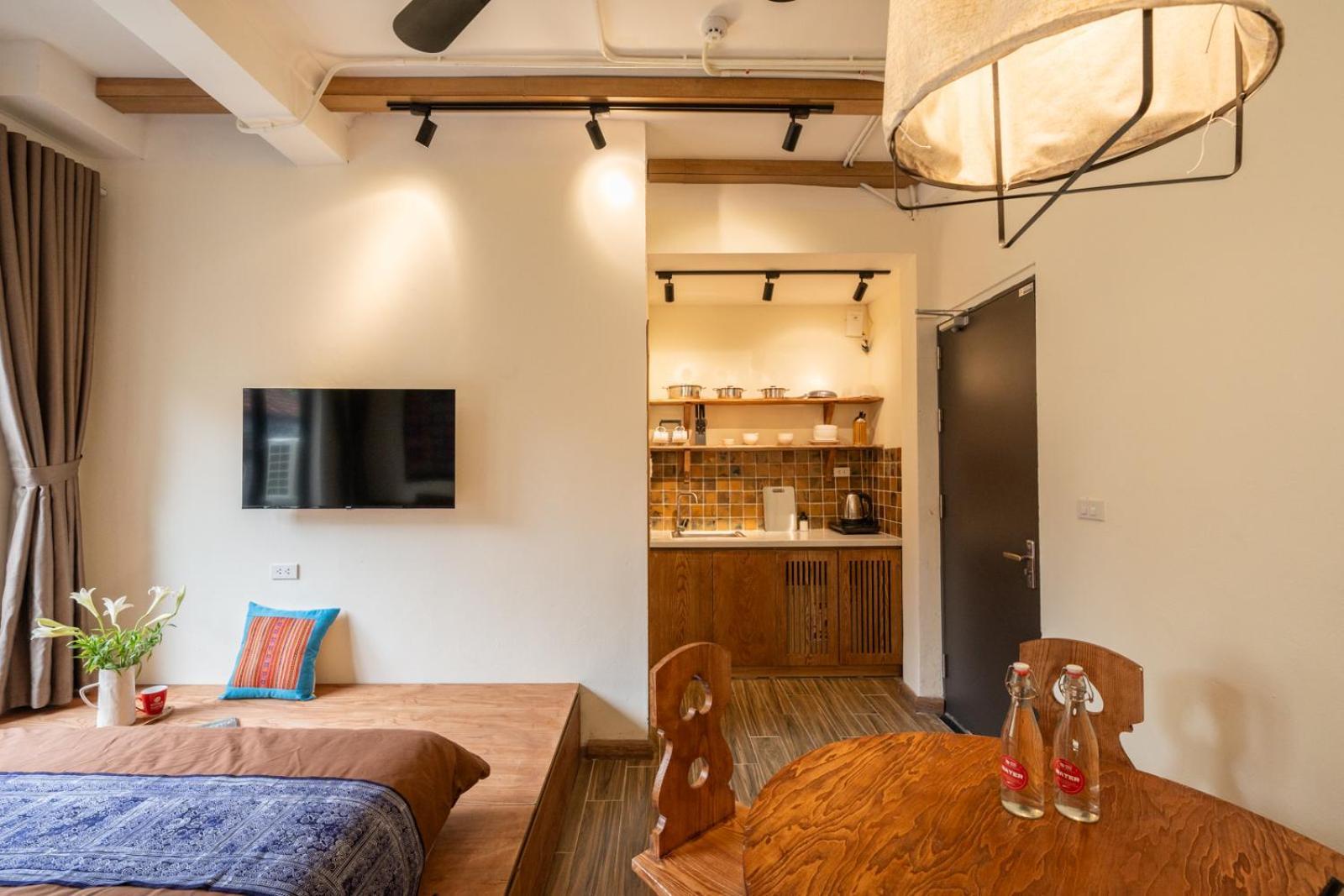 La Belle Sol Villa In Heart Of Old Quarter-2Mins To Hoan Kiem Lake-Free Laundry Apartment *