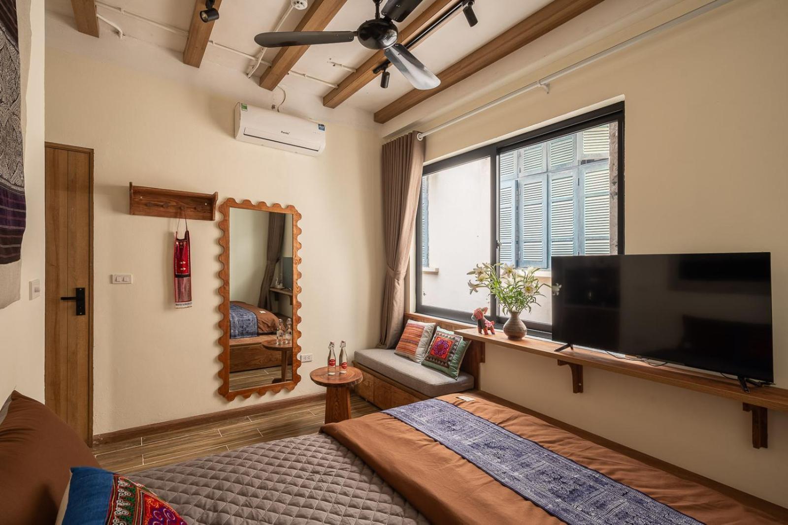La Belle Sol Villa In Heart Of Old Quarter-2Mins To Hoan Kiem Lake-Free Laundry Apartment