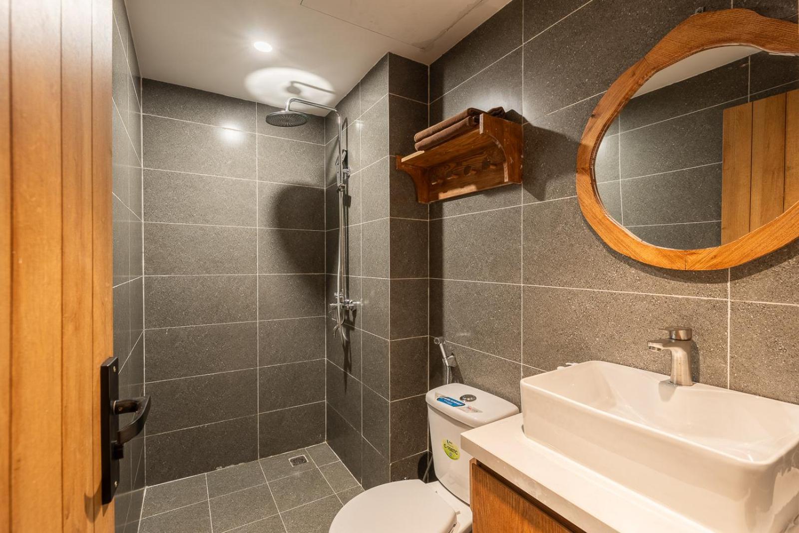 La Belle Sol Villa In Heart Of Old Quarter-2Mins To Hoan Kiem Lake-Free Laundry Apartment Hanoi