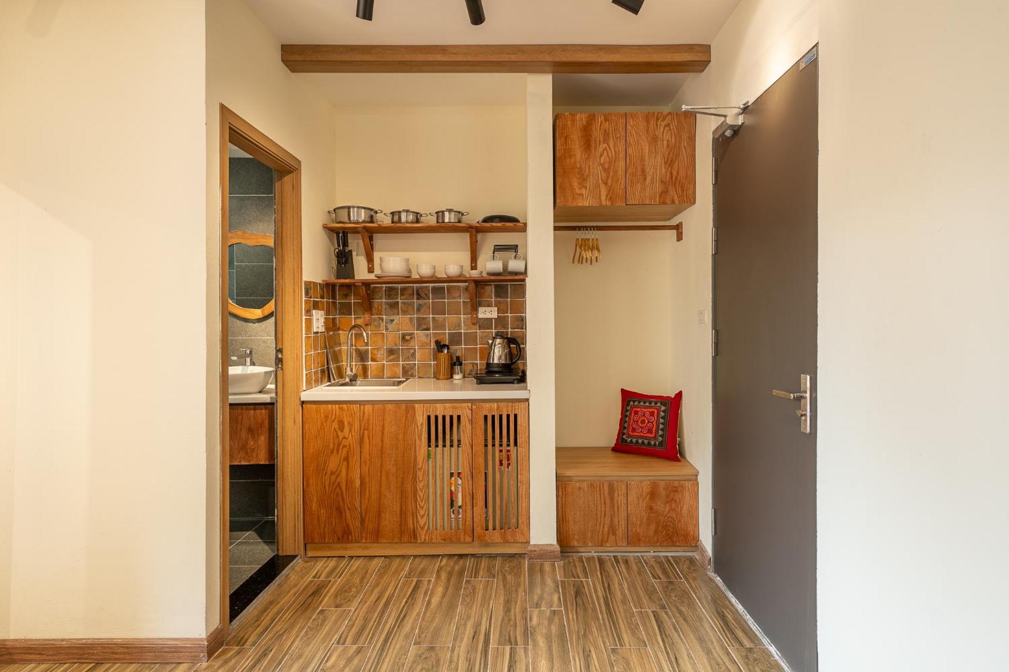 La Belle Sol Villa In Heart Of Old Quarter-2Mins To Hoan Kiem Lake-Free Laundry Apartment *
